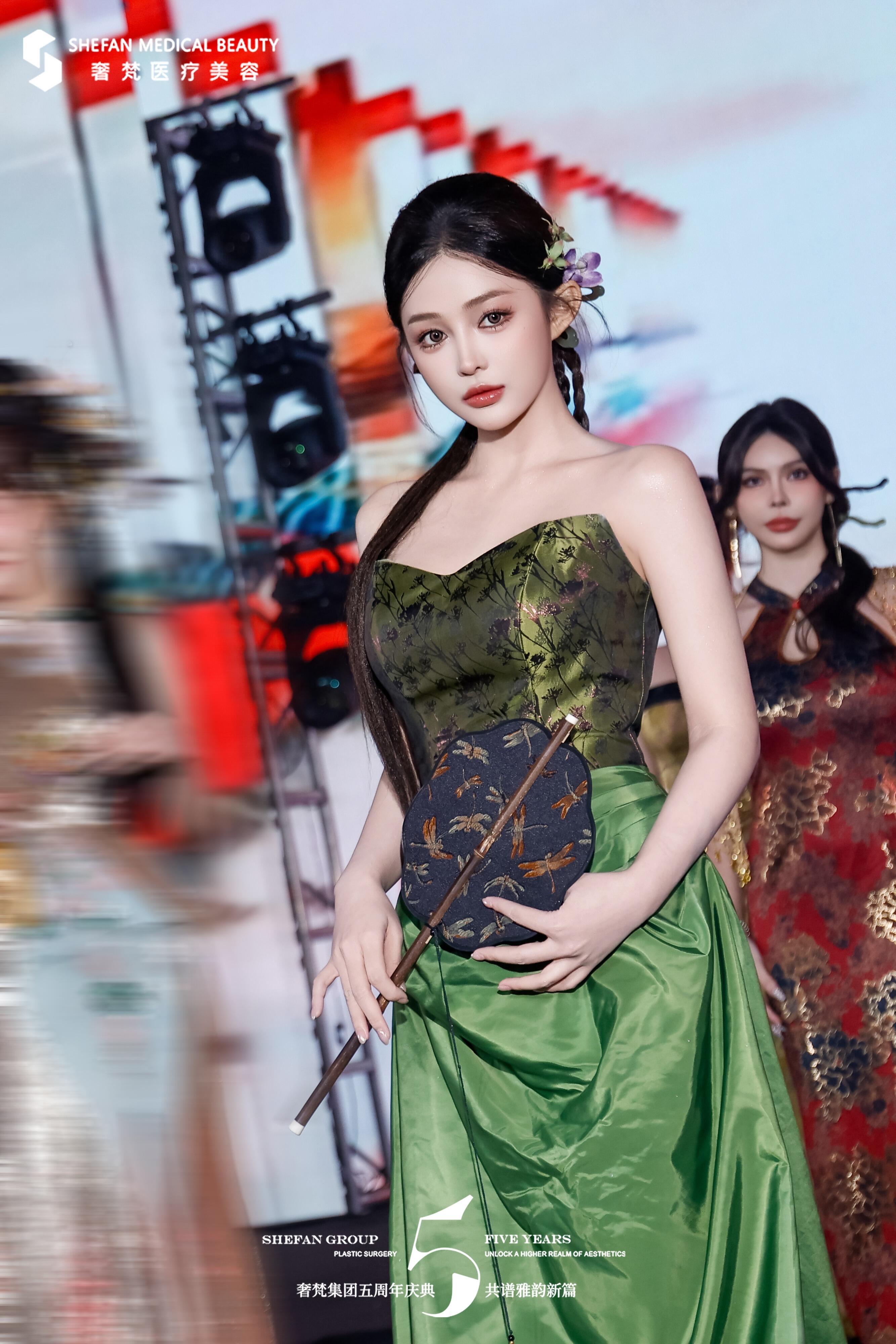 盛典纪实｜国风礼服秀现场实拍