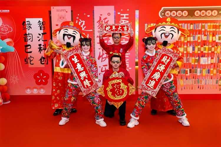 镜头定格新春盛会｜纪实拍摄全程记录珠海科创汇科年终盛典暨颁奖典礼
