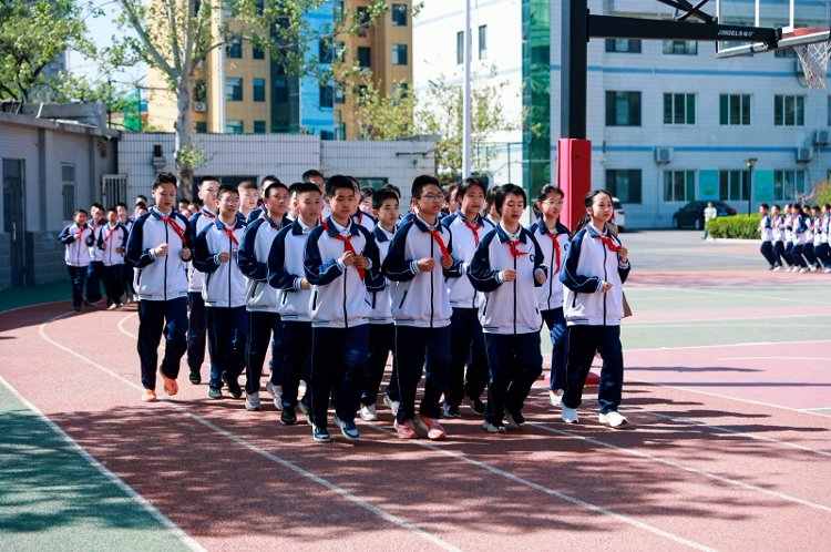 镜头留存研学步履｜纪实镜头全程落地济南卓越校长跟岗项目影像摄制