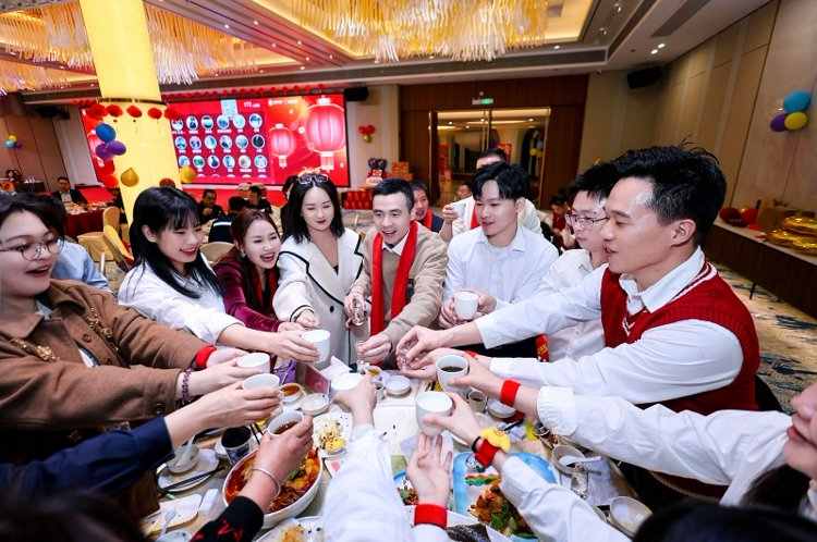 镜头定格新春盛会｜纪实拍摄全程记录珠海科创汇科年终盛典暨颁奖典礼